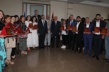 Nuru Paşa və Qafqaz İslam Ordusunun 101 İlliyinə həsr olunmuş sərgi-tədbir Nuru Paşa və Qafqaz İslam Ordusunun 101 İlliyinə həsr olunmuş sərgi-tədbir