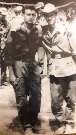 Mina ana hələdə oğul yolu gözləyir... Mina ana hələdə oğul yolu gözləyir...