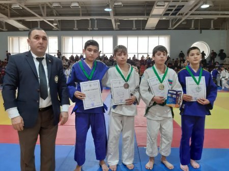 Sumqayıt şəhər birinciliyi keçirildi. Sumqayıt şəhər birinciliyi keçirildi.
