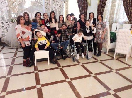 Fiziki məhdudiyyətli uşaqlar üçün xeyriyyə tədbiri keçirildi Fiziki məhdudiyyətli uşaqlar üçün xeyriyyə tədbiri keçirildi