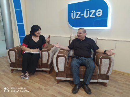 Könül Həbibqızının təqdimatında “ÜZ-ÜZƏ” verlişi - FOTOLAR/VİDEO Könül Həbibqızının təqdimatında “ÜZ-ÜZƏ” verlişi - FOTOLAR/VİDEO
