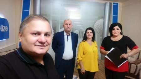 Könül Həbibqızının təqdimatında “ÜZ-ÜZƏ” verlişi - FOTOLAR/VİDEO Könül Həbibqızının təqdimatında “ÜZ-ÜZƏ” verlişi - FOTOLAR/VİDEO