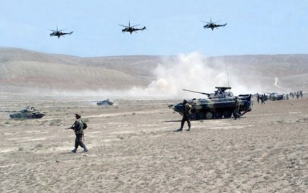 Rəşadətli Azərbaycan Ordusu - FOTOREPORTAJ Rəşadətli Azərbaycan Ordusu - FOTOREPORTAJ
