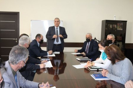 Tarixi Zəfərimiz siyasi sistemin təkmilləşdirilməsi istiqamətində qazanılan uğurların da təqdimatı oldu (FOTO) Tarixi Zəfərimiz siyasi sistemin təkmilləşdirilməsi istiqamətində qazanılan uğurların da təqdimatı oldu (FOTO)
