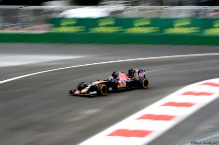 Bakıda F1 pilotlarının ikinci məşq sessiyasına start verildi